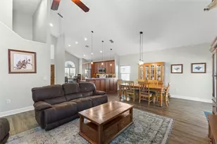 1703 Bayhill Dr, Oldsmar, FL 34677 - Photo 15