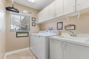 4830 Longwater Way, Tampa, FL 33615 - Photo 35