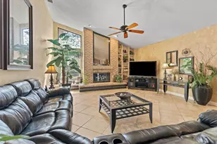 4830 Longwater Way, Tampa, FL 33615 - Photo 19