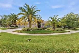 4830 Longwater Way, Tampa, FL 33615 - Photo 3