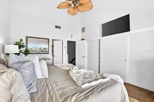 132 1st St E, Tierra Verde, FL 33715 - Photo 35