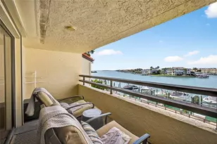 132 1st St E, Tierra Verde, FL 33715 - Photo 41