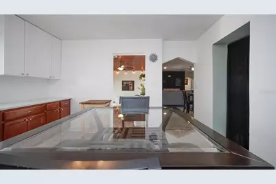 4739 Baywood Point Drive S, Gulfport, FL 33711 - Photo 11