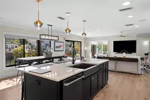 4926 W Melrose Ave N, Tampa, FL 33629 - Photo 7