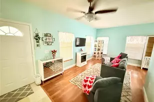 1628 Curry St, Brandon, FL 33510 - Photo 5