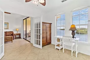 2739 Via Capri, Clearwater, FL 33764 - Photo 3