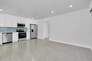 119 147th Ave E, Madeira Beach, FL 33708 - Photo 9