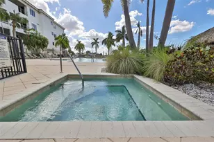 1038 Bellasol Way, Apollo Beach, FL 33572 - Photo 45