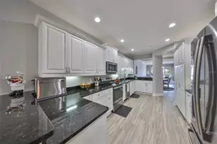 1038 Bellasol Way, Apollo Beach, FL 33572 - Photo 7