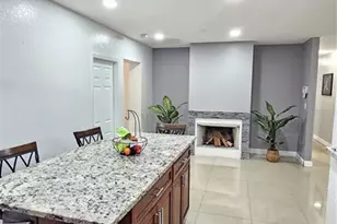 2301 E Colby Ln, Tampa, FL 33612 - Photo 9