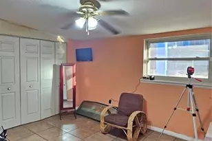 2301 E Colby Ln, Tampa, FL 33612 - Photo 23