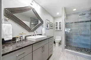 10705 Carrollwood Dr, Tampa, FL 33618 - Photo 35