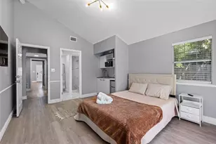 4317 E Regnas Ave, Tampa, FL 33617 - Photo 15