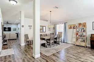 5637 Paddock Trail Dr, Tampa, FL 33624 - Photo 7