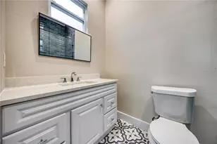 4338 1/2 15th Street N, Saint Petersburg, FL 33703 - Photo 5