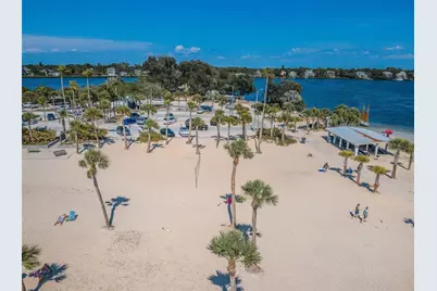 494 Village Drive, Tarpon Springs, FL 34689 - Photo 93