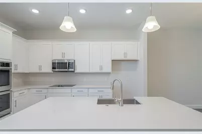 9904 Tate Lane, Tampa, FL 33626 - Photo 17