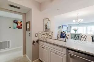 208 Mariner Dr, Tarpon Springs, FL 34689 - Photo 23