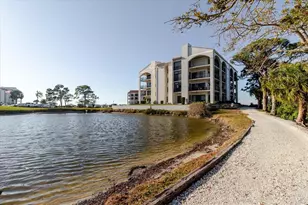 208 Mariner Dr, Tarpon Springs, FL 34689 - Photo 73