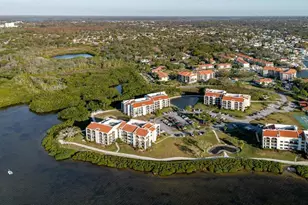 208 Mariner Dr, Tarpon Springs, FL 34689 - Photo 65