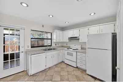 15305 Morning Drive, Lutz, FL 33559 - Photo 7