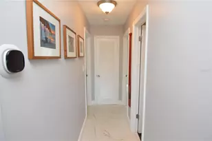 5245 Coquina Key Dr SE, Saint Petersburg, FL 33705 - Photo 23