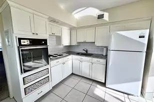 2469 Franciscan Dr, Clearwater, FL 33763 - Photo 11