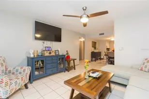 14472 Reuter Strasse Cir, Tampa, FL 33613 - Photo 5