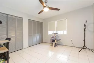 14472 Reuter Strasse Cir, Tampa, FL 33613 - Photo 15