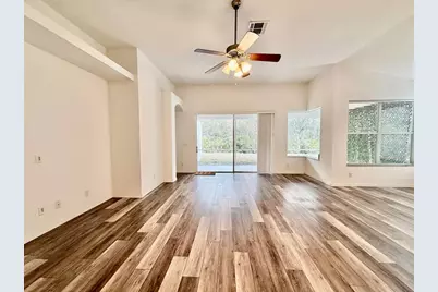 10226 Evergreen Hill Drive, Tampa, FL 33647 - Photo 13