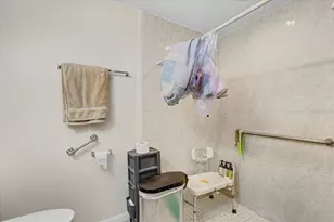 7412 S 33rd Ave S, Tampa, FL 33619 - Photo 17