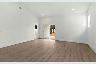 1607 E Ida Street, Tampa, FL 33610 - Photo 17