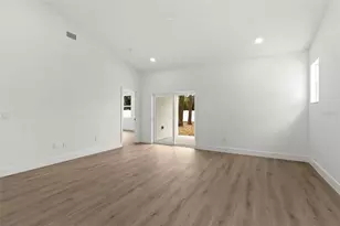 1607 E Ida St, Tampa, FL 33610 - Photo 17