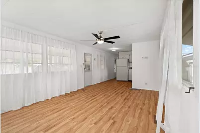 1012 50th Ave Plaza W, Bradenton, FL 34207 - Photo 7