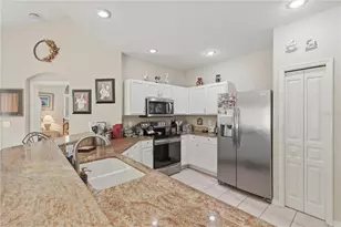 19014 Chemille Dr, Lutz, FL 33558 - Photo 19