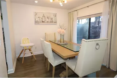 15401 Deerglen Drive, Tampa, FL 33624 - Photo 9