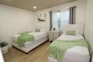 15401 Deerglen Dr, Tampa, FL 33624 - Photo 19