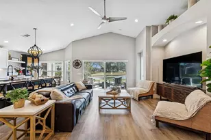 18617 Le Dauphine Pl, Lutz, FL 33558 - Photo 17