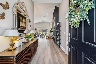 18617 Le Dauphine Pl, Lutz, FL 33558 - Photo 5