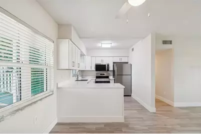 300 Venetian Drive #2, Clearwater, FL 33755 - Photo 11