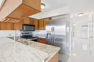 11341 Grandville Dr, Temple Terrace, FL 33617 - Photo 11