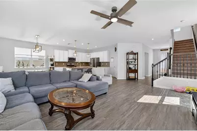 12273 Blue Pacific Drive, Riverview, FL 33579 - Photo 11