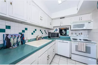 1 Boca Ciega Point Boulevard #314, Saint Petersburg, FL 33708 - Photo 5