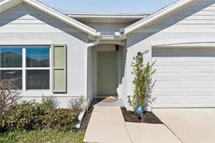 37099 Goffaux Loop, Zephyrhills, FL 33541 - Photo 3