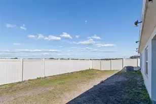 37099 Goffaux Loop, Zephyrhills, FL 33541 - Photo 35