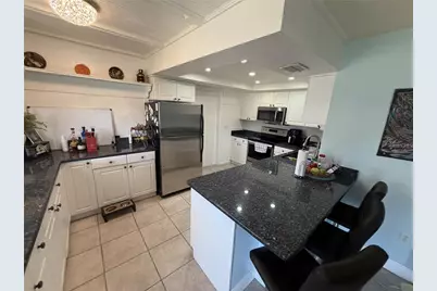 8414 17th Street N, Saint Petersburg, FL 33702 - Photo 13
