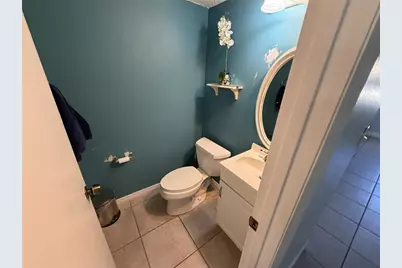 8414 17th Street N, Saint Petersburg, FL 33702 - Photo 17
