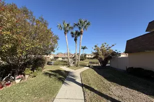 8414 17th St N, Saint Petersburg, FL 33702 - Photo 29