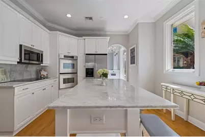 610 Saxony Boulevard, Saint Petersburg, FL 33716 - Photo 11