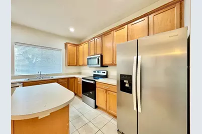 10545 Shady Falls Court, Riverview, FL 33578 - Photo 11